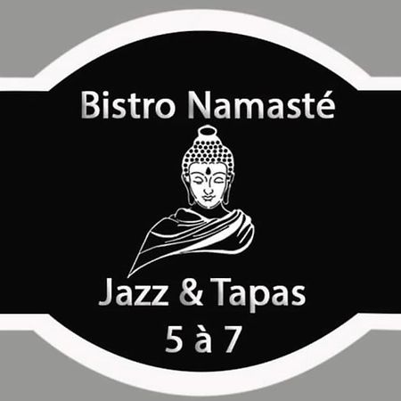 Auberge Et Bistro Namaste Lachute Eksteriør bilde